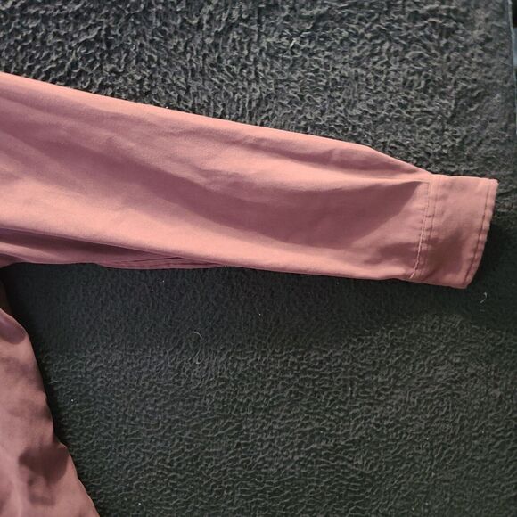 Disney Womens Button Up Blouse Red Size XL 100% Polyester Long Sleeve Pooh - Picture 12 of 12